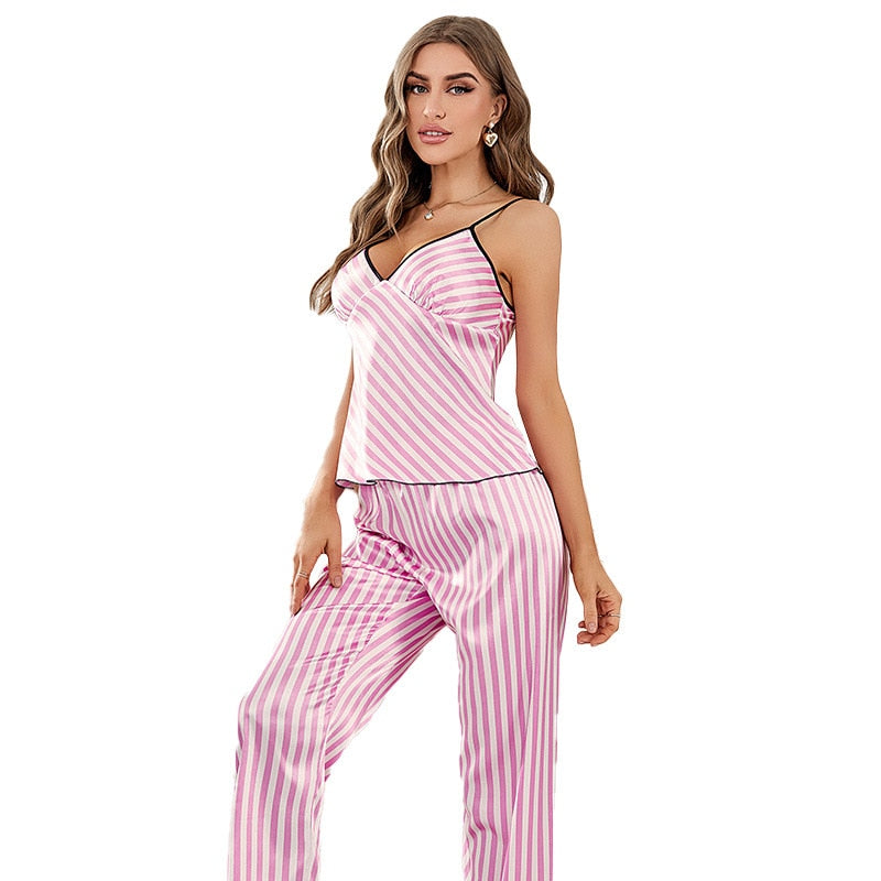 Pijama Longo Feminino em Cetim - Kendra