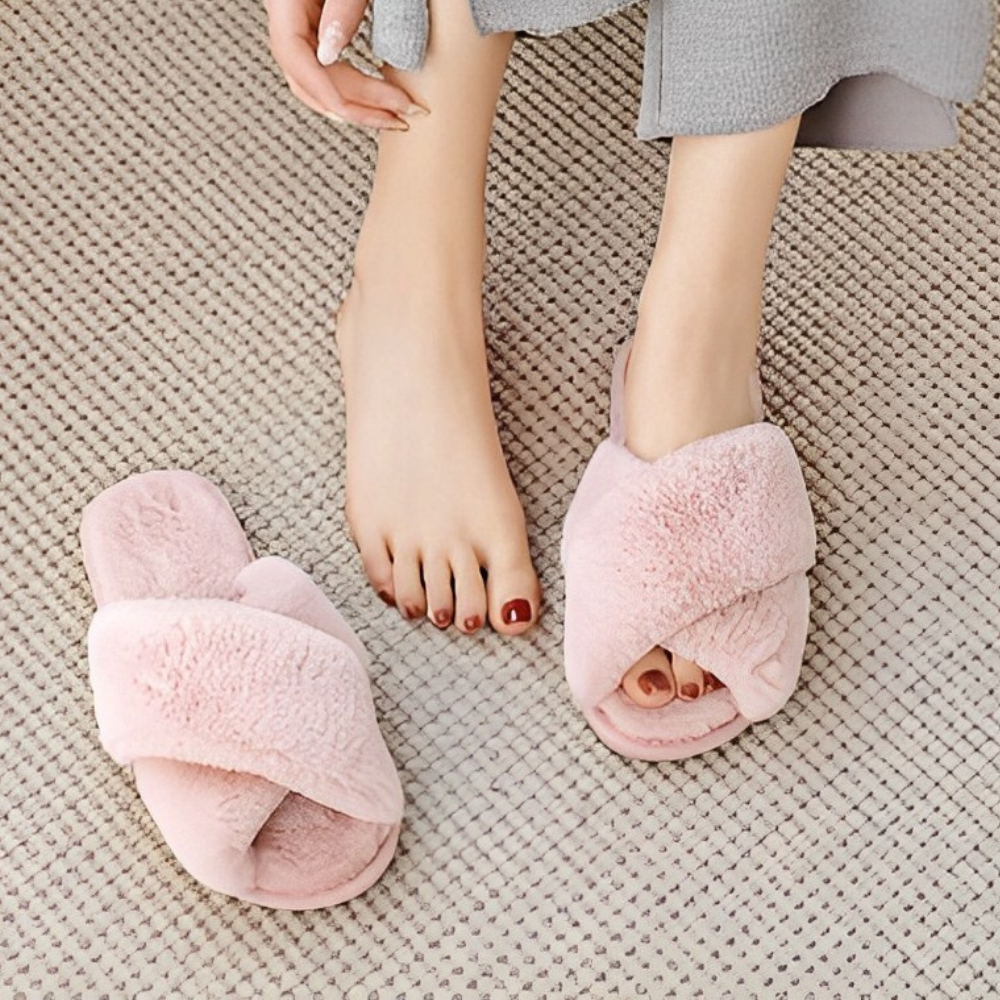 Pantufa Feminina - Fluffy Slipper